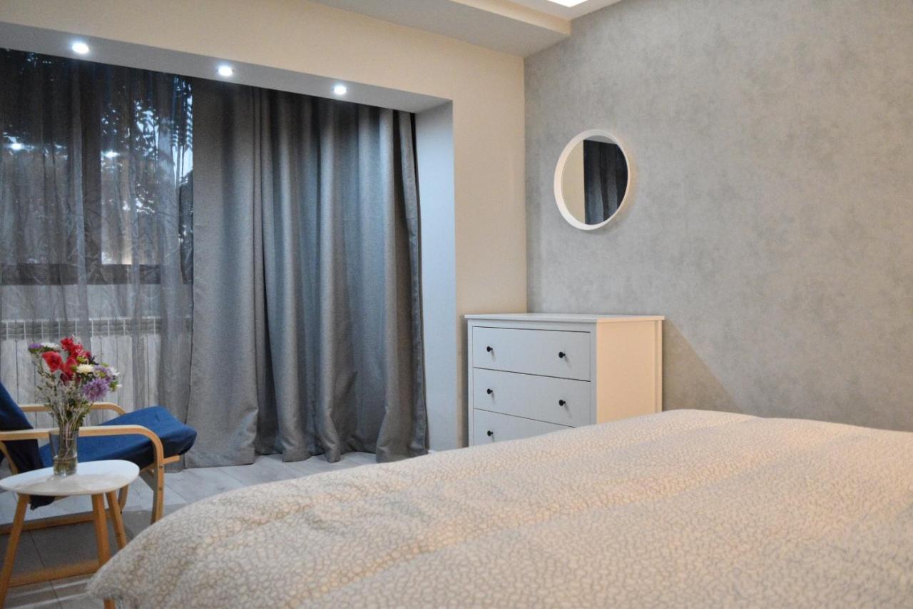 Zebra'S House Apartment Bucharest Exterior photo
